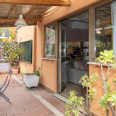 Your Trastevere Terrace Apartman