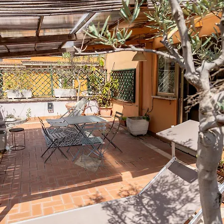Your Trastevere Terrace
