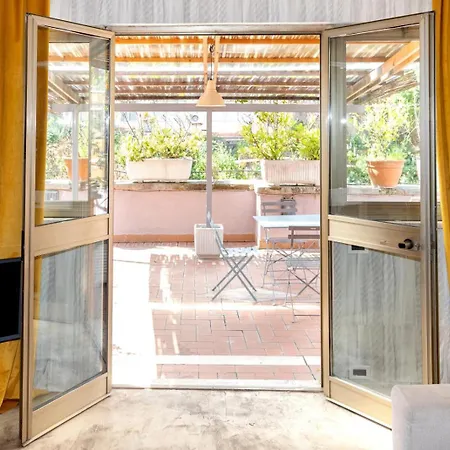 דירה Your Trastevere Terrace