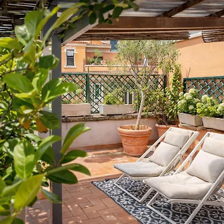 The Trastevere Rooftop - & Skyline View By Rhr Roma